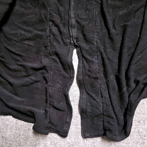 Pale Sky Black Sleeveless Tank Top Crochet Accent Split Back Womens M‎ - Picture 2 of 8